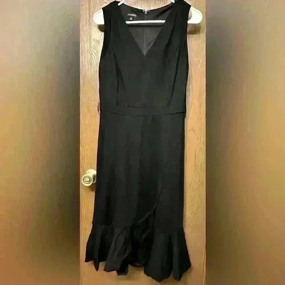 Talbots Ruffle Hem Midi Dress V-Neck Sleeveless Back Zip Solid Black Size 4 - Picture 1 of 8